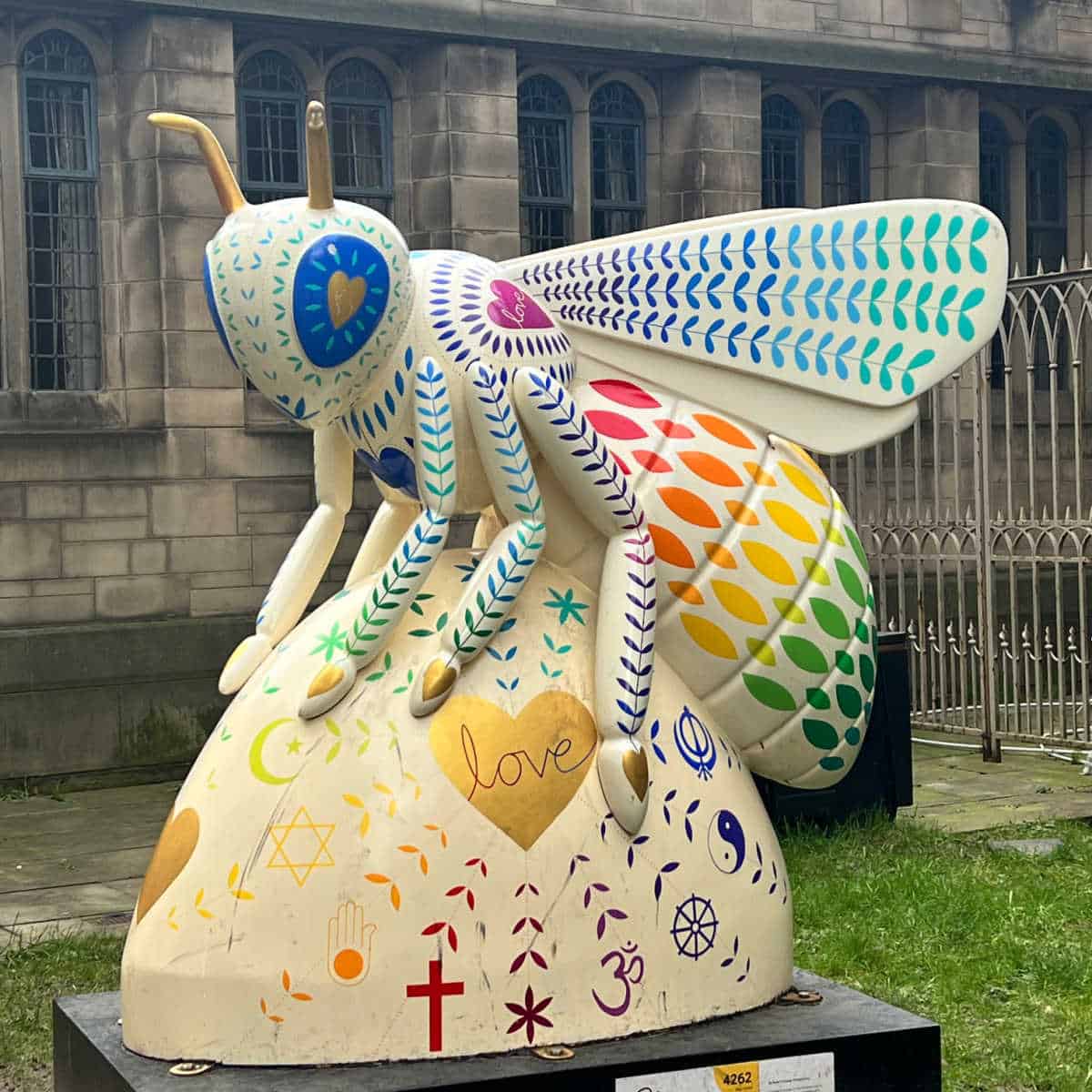 close up of the Manchester Love Bee in Manchester city centre